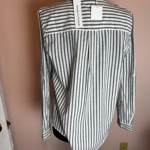 NWT Always and Forever Green and White cotton striped shirt - Medium - Picture 2 of 8